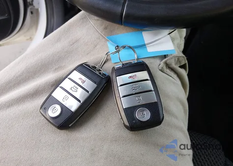 2020 Kia Optima S from USA, damaged, VIN 5XXGT4L34LG409155